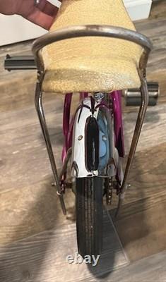 Vintage 1960's Schwinn Stingray LIL Tiger Bicycle