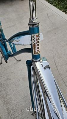 Vintage 1960s Murray Meteor Flite 26 Bicycle Cruiser Womans Huffy Schwinn AMF