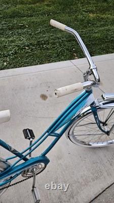 Vintage 1960s Murray Meteor Flite 26 Bicycle Cruiser Womans Huffy Schwinn AMF