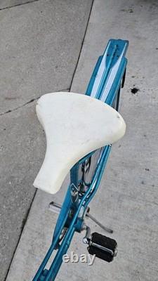 Vintage 1960s Murray Meteor Flite 26 Bicycle Cruiser Womans Huffy Schwinn AMF