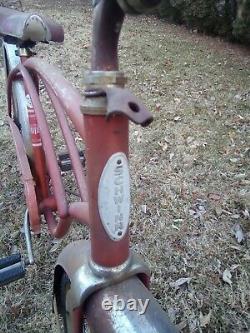 Vintage 1960s Schwinn'American' 26 bicycle (original needs restoration)