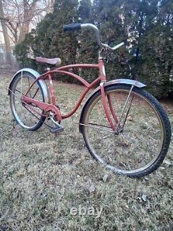 Vintage 1960s Schwinn'American' 26 bicycle (original needs restoration)