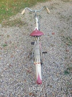 Vintage 1960s Schwinn CATALINA 1960 Pink Womans Ladies Bicycle 26 Bike