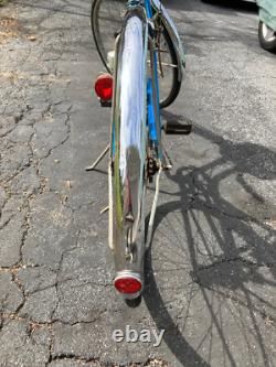 Vintage 1960s blue Schwinn Deluxe Breeze 3-speed Bike (Bicycle) withBasket&Lights