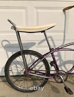 Vintage 1964 Schwinn Stingray Deluxe, Violet Color, Oct 1964, Old Muscle Bike