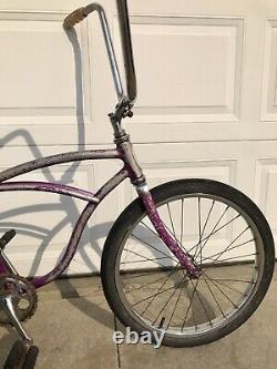 Vintage 1964 Schwinn Stingray Deluxe, Violet Color, Oct 1964, Old Muscle Bike