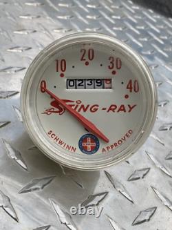 Vintage 1964 USA Schwinn Bike Speedometer 20 inch STINGRAY Bicycle Accessory