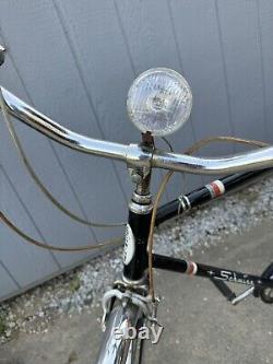 Vintage 1967 Schwinn Deluxe Racer Bike with Working Light Black/Red/White