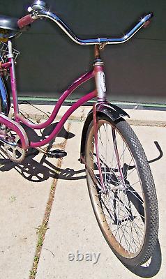 Vintage 1969 Schwinn 26 Hollywood Ladies Cruiser Bicycle? WORKS GREAT