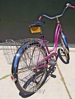 Vintage 1969 Schwinn 26 Hollywood Ladies Cruiser Bicycle? WORKS GREAT