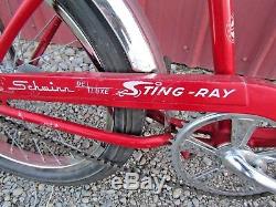 Vintage 1969 Schwinn Deluxe Stingray Bike Original Seat Red