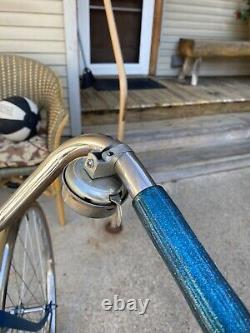 Vintage 1970 USA Schwinn Breeze Woman's Bicycle