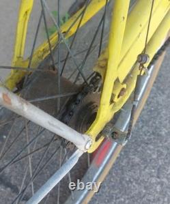 Vintage 1970's Schwinn Speedster 3-Speed Yellow All Original