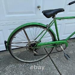 Vintage 1970s Men's Green Schwinn Suburban Bicycle