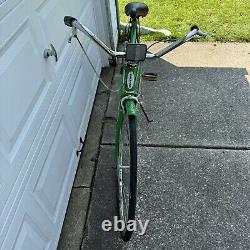 Vintage 1970s Men's Green Schwinn Suburban Bicycle