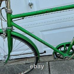 Vintage 1970s Men's Green Schwinn Suburban Bicycle