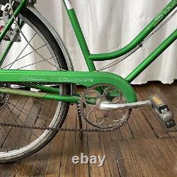 Vintage 1970s Schwinn Collegiate Green 5 Speed Women's Bicycle with Rack Headlight