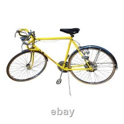 Vintage 1970s Schwinn Varsity 10 Speed Road Bike Opaque Lemon 27x1 1/4 S-6 Rims