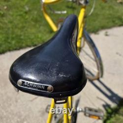 Vintage 1970s Schwinn Varsity 10 Speed Road Bike Opaque Lemon 27x1 1/4 S-6 Rims