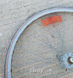 Vintage 1970s Schwinn Wheels Spokes Tires Rims 27