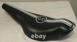 Vintage 1971-2 Black Schwinn Stingray Manta Ray Banana Seat Silver Mist 5-Speed