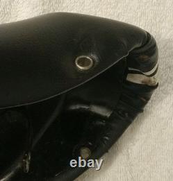 Vintage 1971-2 Black Schwinn Stingray Manta Ray Banana Seat Silver Mist 5-Speed