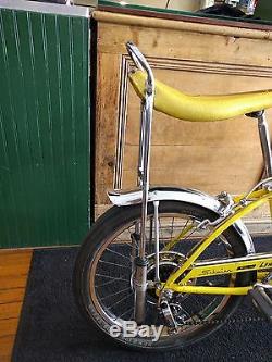 Vintage 1971 Schwinn Krate Stingray Lemon Peeler-in good condition