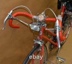 Vintage 1972 SCHWINN Ladies Super Sport Chicago Road Bike orig. Accessories