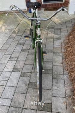 Vintage 1972 Schwinn Suburban Campus Green Classic Chicago Bike
