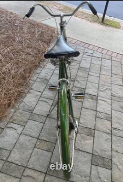 Vintage 1972 Schwinn Suburban Campus Green Classic Chicago Bike