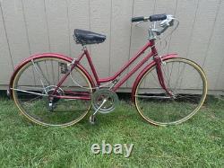 Vintage 1972 Schwinn Suburban Woman's Bicycle 27 10 Speed Red