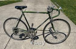 Vintage 1972 Schwinn Varsity 10-Speed Green Bicycle Original Unrestored