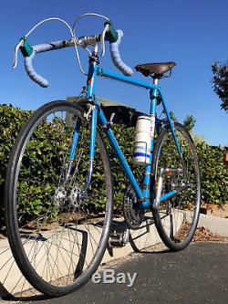 Vintage 1973 Schwinn Paramount Complete Road Bike Original Blue Paint VERY Clean