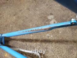 Vintage 1974 Opaque Blue Tall Frame Curved Seat Tube Sprint Frame Fork Ten Speed