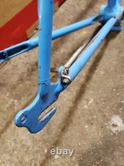 Vintage 1974 Opaque Blue Tall Frame Curved Seat Tube Sprint Frame Fork Ten Speed