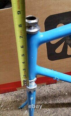 Vintage 1974 Opaque Blue Tall Frame Curved Seat Tube Sprint Frame Fork Ten Speed