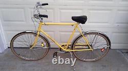 Vintage 1974 Yellow Tall Frame Schwinn 3 Speed Speedster