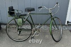 Vintage 1976 Schwinn Suburban Bike with Child Seat New Tubes/Redone Seat Green