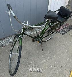 Vintage 1976 Schwinn Suburban Bike with Child Seat New Tubes/Redone Seat Green