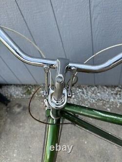 Vintage 1976 Schwinn Suburban Bike with Child Seat New Tubes/Redone Seat Green