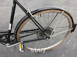 Vintage 1976 Schwinn Suburban Womens Bicycle 5 Speed Black NICE