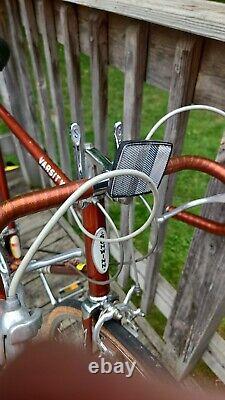 Vintage 1976 USA Chicago Made Schwinn Varsity Men's 10 Speed Excellent Condt