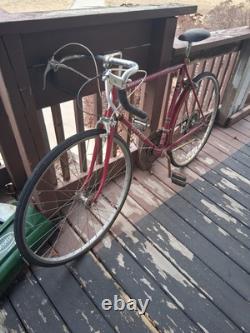 Vintage 1980 27 Schwinn World Sport Men's 10 Speed Road Bike / Touring Bike