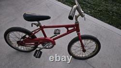 Vintage 1980 Schwinn Mini Scrambler Bmx 16 Bicycle Murray Huffy Sears Hutch Vintage 1980 Schwinn Mini Scrambler Bmx 16 Bicycle Murray Huffy Sears Hutch