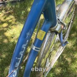 Vintage 1980 Schwinn Town and Country Tricycle Bike Blue Tri Wheel BR560486 AT2