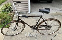 Vintage 1980s Era Schwinn Suburban Adult Five-Speed Bicycle