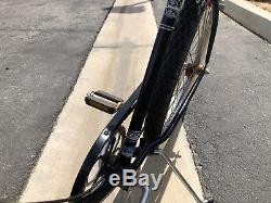 Vintage 1980s Schwinn 26 5-Speed Beach Cruiser Bicycle VERY Clean 1 Owner BLACK