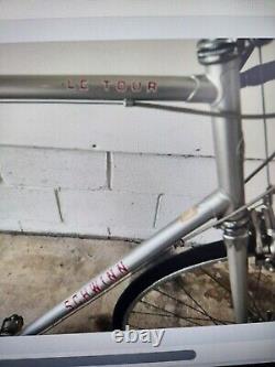 Vintage 1980s Schwinn Le Tour Men's Bike. Large Silver Frame