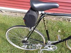 Vintage 1980s Schwinn Traveler Road Bike 12 Speed Original Excellent Conditions