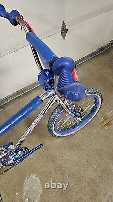 Vintage 1981 Schwinn Sting Bmx Bike Original Rare Find HUTCH REDLINE MONGOOSE